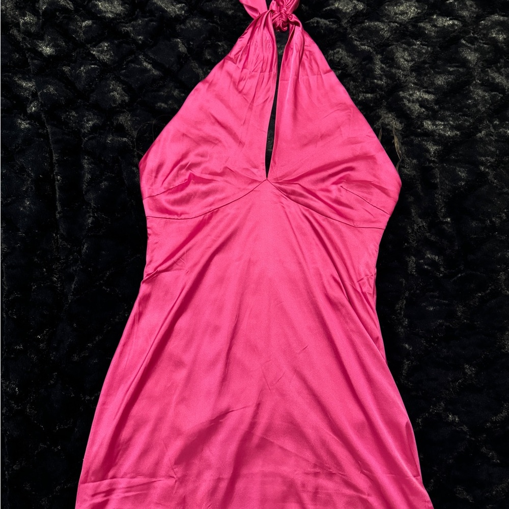 Elegant Pink Halter Mini Dress